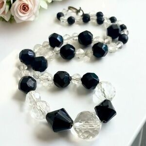 𝅺ANTIQUE Art Deco Faceted Clear Black Glass Crystal Czech Bead Necklace.
